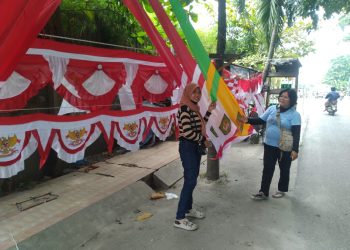 Menjelang HUT RI ke-79 Penjual Bendera Mulai Marak di Pinggiran Kota Kisaran