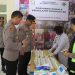 Kapolres Langkat AKBP David Triyo Prasojo, SH, SIK M.Si Lakukan Test Urine Berikan Contoh Kepada Anggota