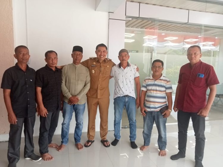 Peduli Pagurawan Pj Bupati Batu Bara Rankul Komplin Dalam Aksi