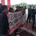 Unjuk Rasa GAPMI di Kantor Bupati dan DPRD Batu Bara Tuntut Camat Sei Balai Mundur dari Jabatan   