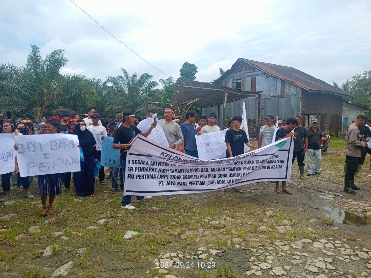 Didemo Warga PT.JBP di Mandoge Tak Bisa Tunjukkan HGU-nya
