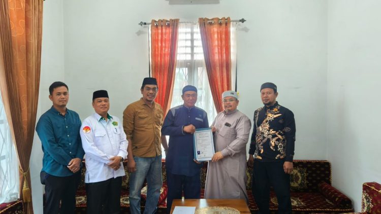 Ketua DPP GM PPMA, Khairul Anhar Harahap Fasilitasi Proses Syahadat Warga Tionghoa di Kantor MUI Asahan