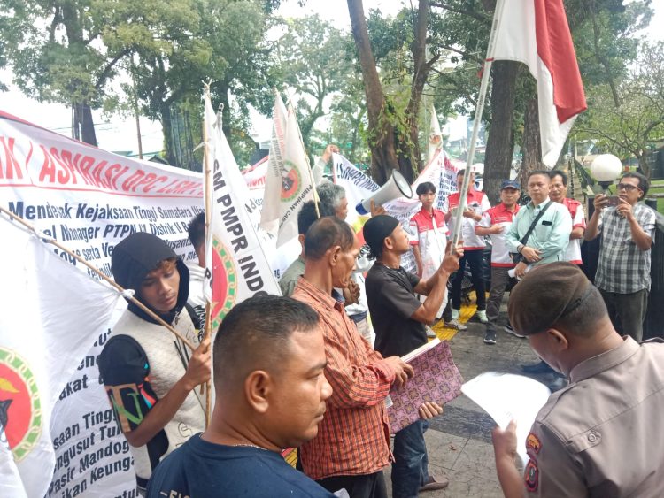 Demo Kantor PTPN I Regional II Medan