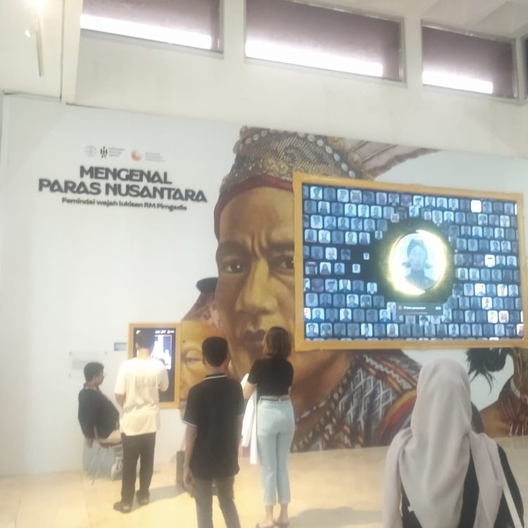 Musium Nasional Destinasi Wisata di Pusat Kota Jakarta Ramai Dikunjungi