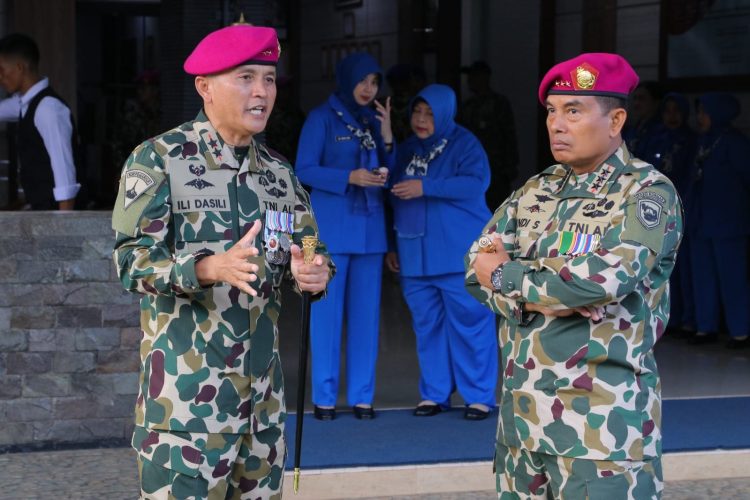 Danpasmar 1 Pimpin Prajuritnya Ikuti UpacaraHUT Ke-80 Korps Marinir