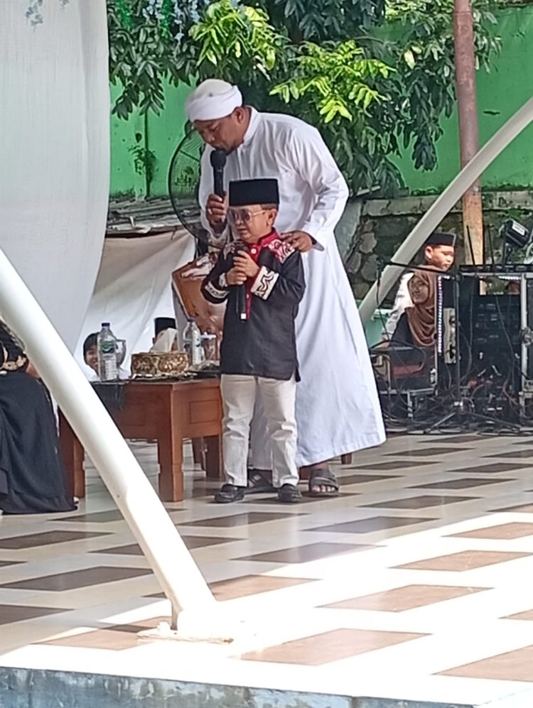Peringatan Isra Mi’raj Nabi Muhammad di Cakung Berlangsung Semarak
