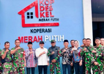 Zulkifli Hasan Tinjau KDMP Desa Winong, Target 30.000 Koperasi Desa Dikebut Tahun Ini