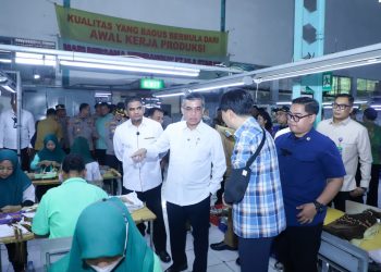 THR Tak Dibayar Penuh, Menaker Sidak Perusahaan di Semarang