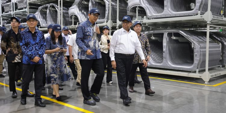 Tangkap Geliat Pasar EV, Kemnaker Siapkan SDM Terampil untuk Sektor Green Jobs